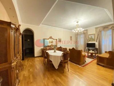 довгострокова оренда 3-к квартира Київ, Шевченківський, 1100 $/міс.