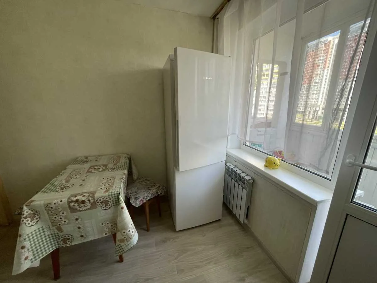 продаж 2-к квартира Київ, Дніпровський, 62500 $