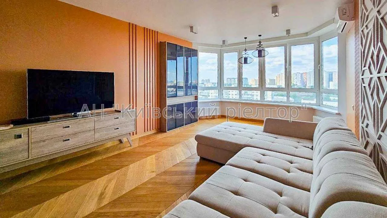 продаж 3-к квартира Київ, Голосіївський, 260000 $