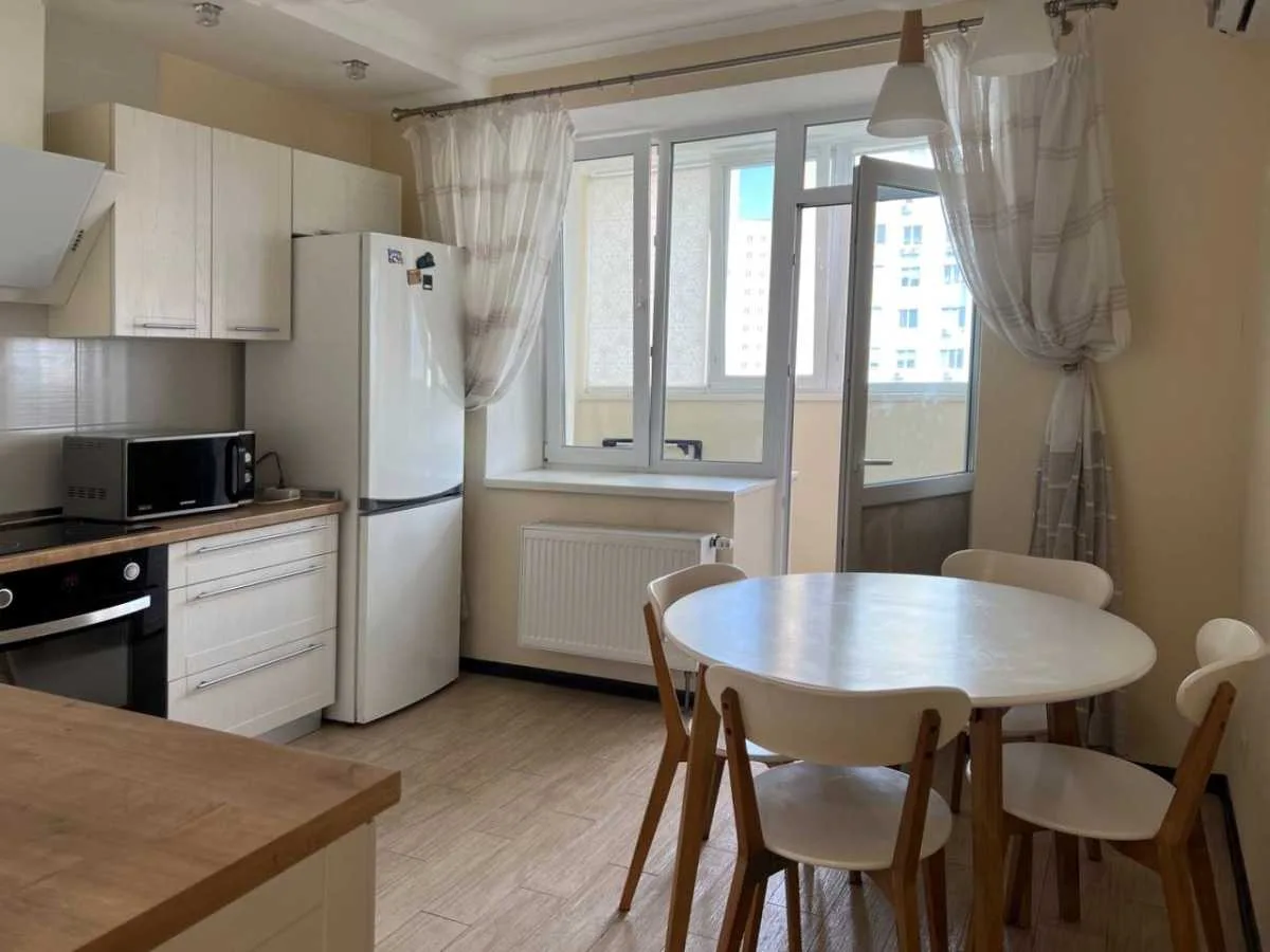 продаж 1-к квартира Києво-Святошинський, Софіївська Борщагівка, 67000 $