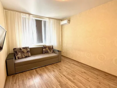 довгострокова оренда 1-к квартира Броварський, Бровари, 15000 грн./міс.