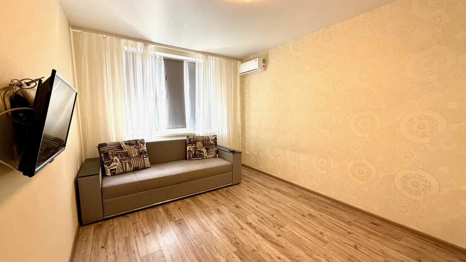 довгострокова оренда 1-к квартира Броварський, Бровари, 15000 грн./міс.