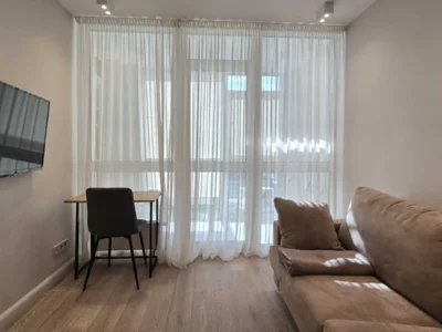 довгострокова оренда 3-к квартира Київ, Печерський, 1400 $/міс.