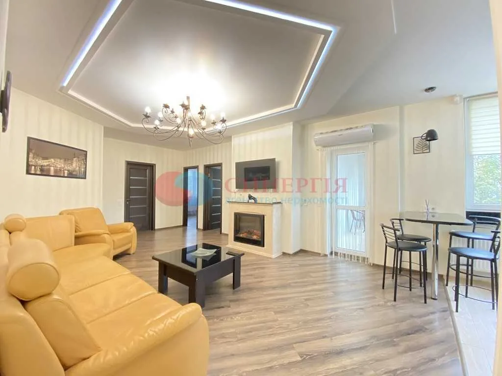 довгострокова оренда 4-к квартира Київ, Шевченківський, 39900 грн./міс.