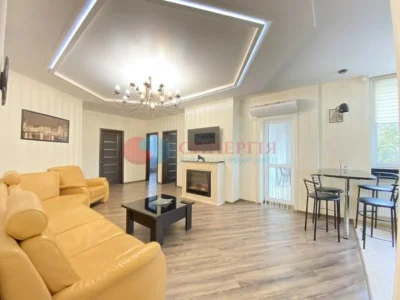 довгострокова оренда 4-к квартира Київ, Шевченківський, 39900 грн./міс.