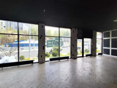довгострокова оренда приміщення вільного призначення, будівлі Київ, Шевченківський, 48950 грн./міс.