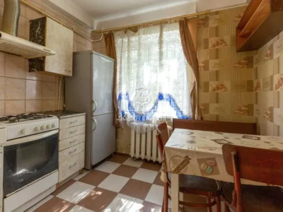 продаж 3-к квартира Київ, Дніпровський, 61000 $