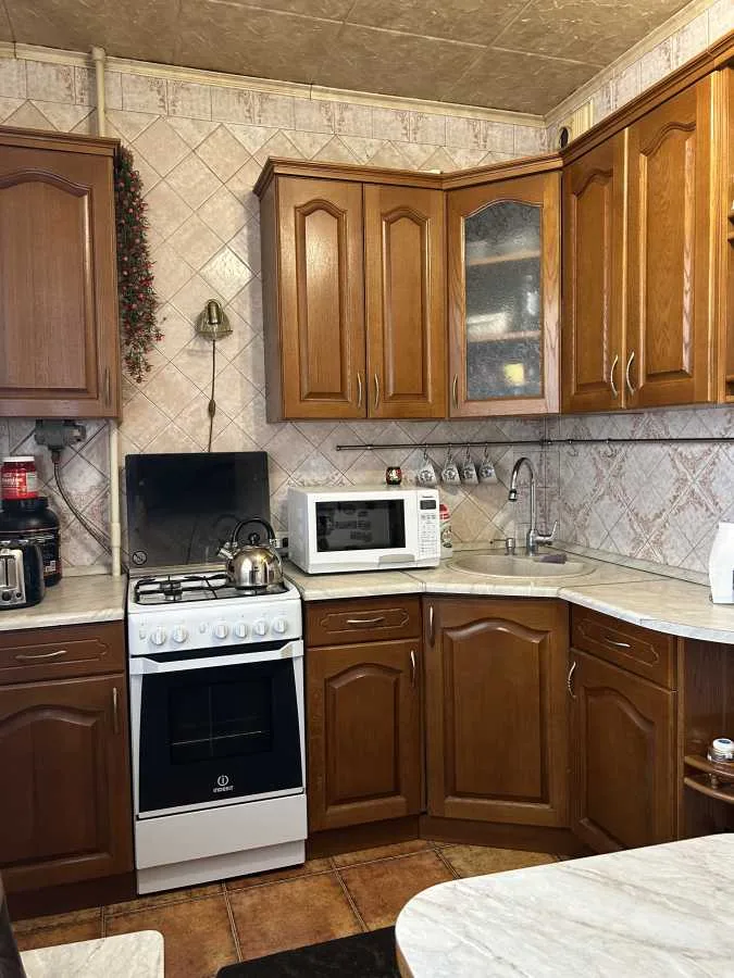 продаж 3-к квартира Броварський, Бровари, 62900 $