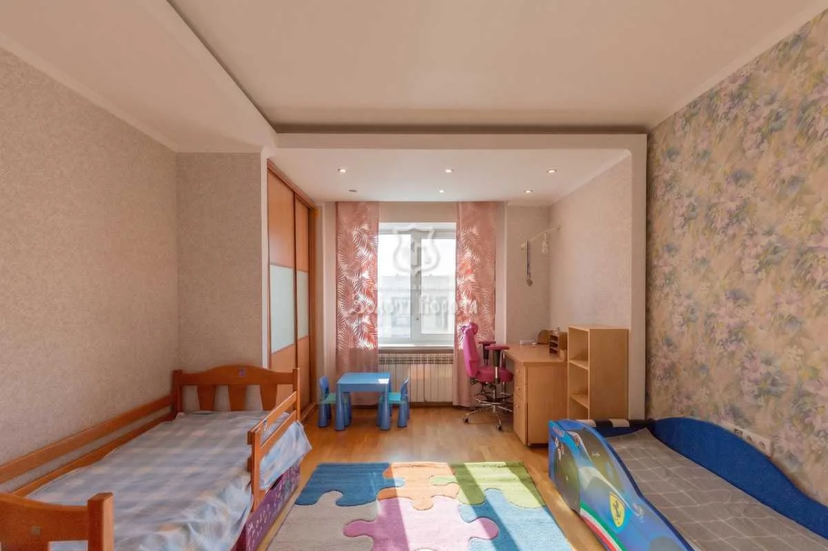 продаж 3-к квартира Київ, Деснянський, 80000 $