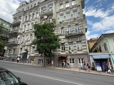продаж кафе, бар, ресторан Київ, Печерський, 596400 $