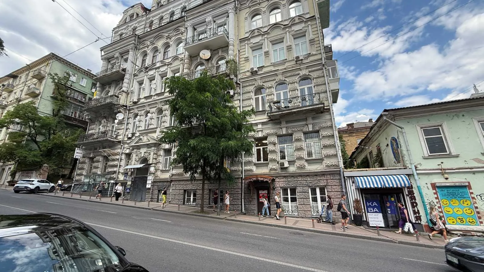 продаж кафе, бар, ресторан Київ, Печерський, 596400 $
