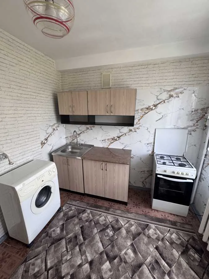 довгострокова оренда 3-к квартира Києво-Святошинський, Чабани, 15000 грн./міс.