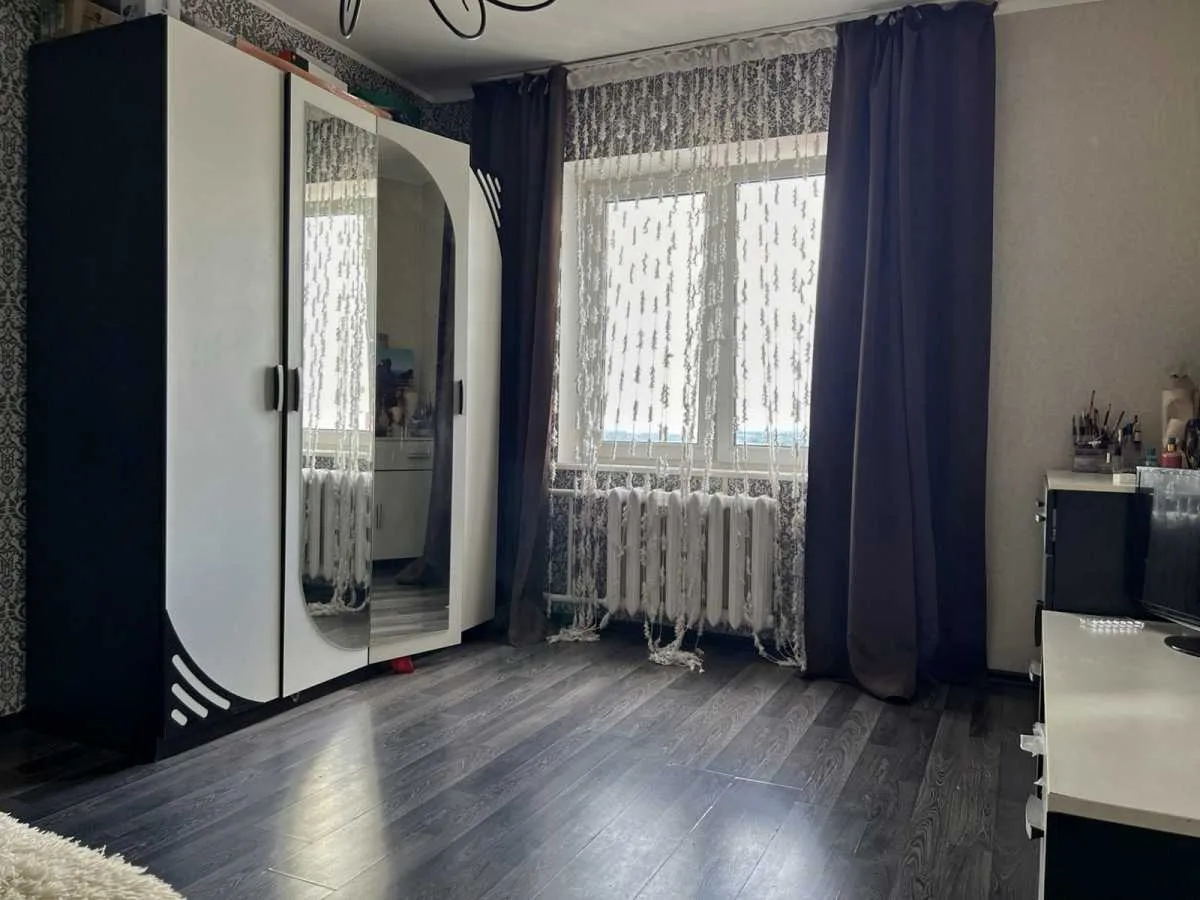 продаж 3-к квартира Київ, Деснянський, 90000 $
