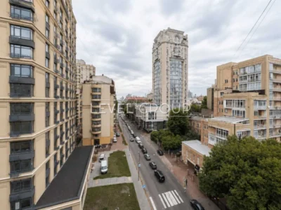 продаж 4-к квартира Київ, Шевченківський, 320000 $