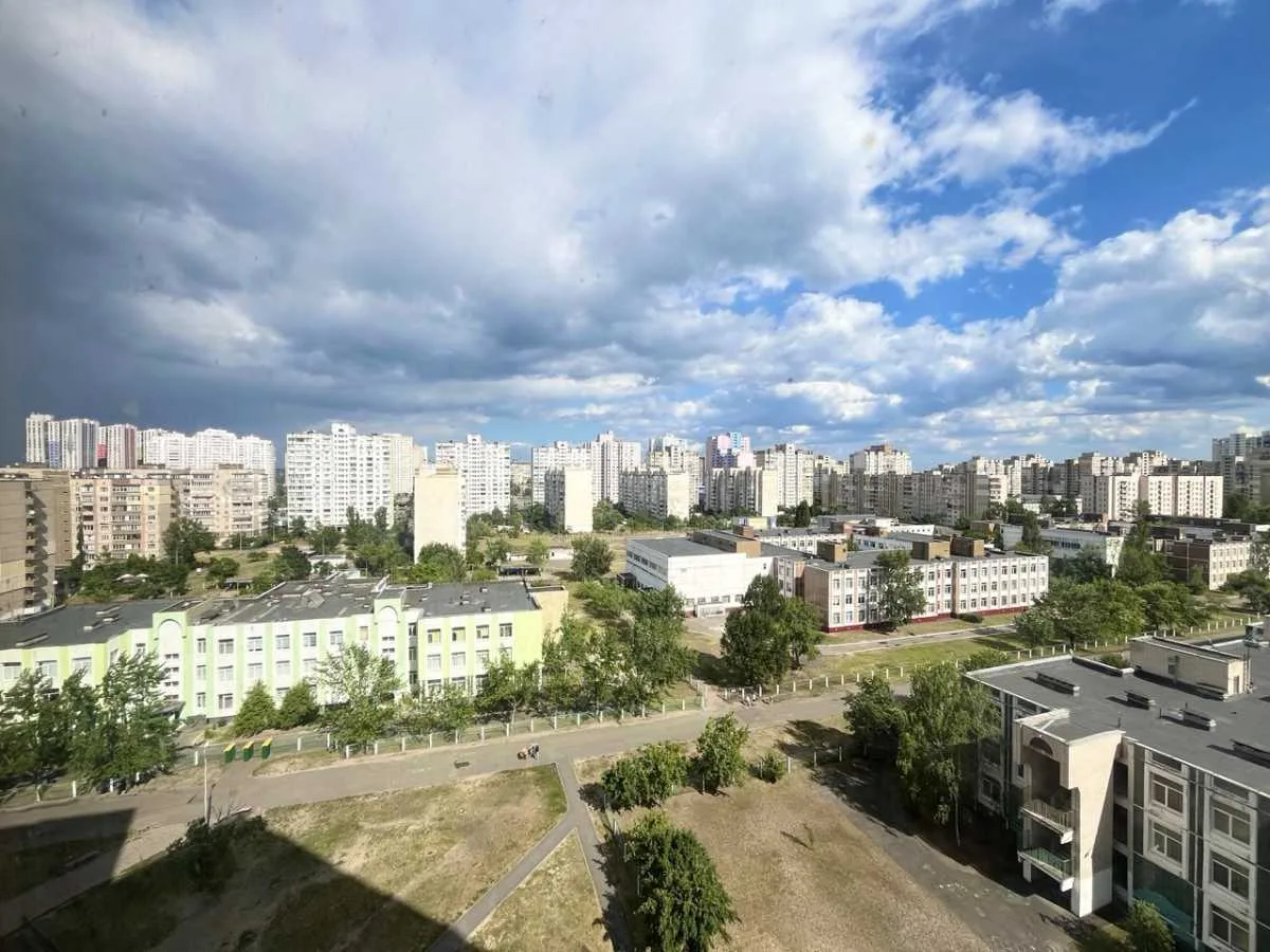 продаж 3-к квартира Київ, Деснянський, 64000 $