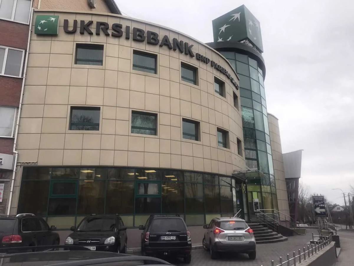 довгострокова оренда офісне приміщення Рівне, 28000 грн./міс.