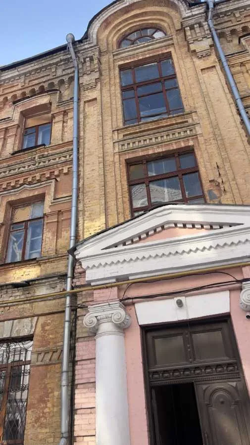 продаж приміщення вільного призначення, будівлі Київ, Шевченківський, 3000000 $