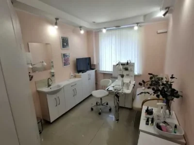 продаж приміщення вільного призначення, будівлі Чернігів, Деснянський, 59000 $