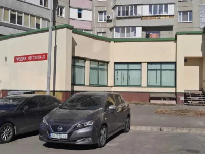 продаж торгові площі Київ, Деснянський, 380000 $