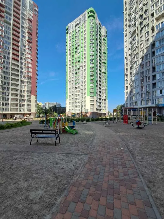 продаж 3-к квартира Київ, Дніпровський, 107000 $