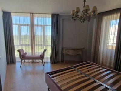 продаж 3-к квартира Києво-Святошинський, Чайки, 145000 $