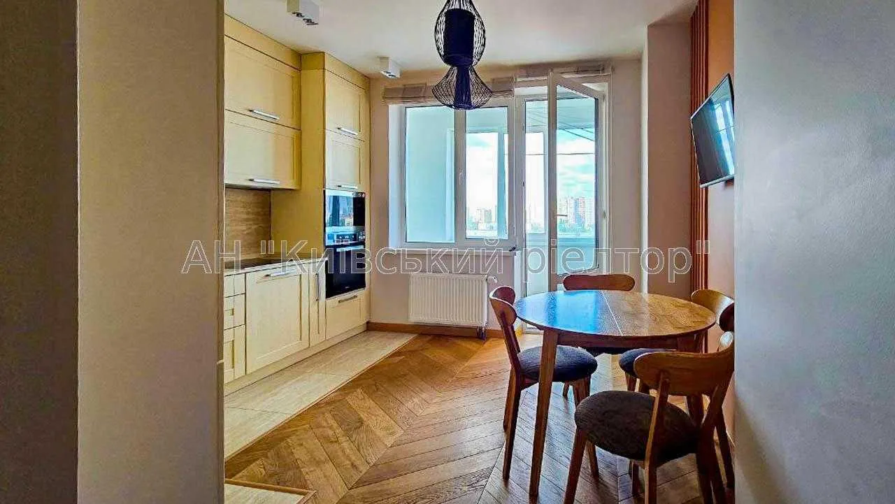 продаж 3-к квартира Київ, Голосіївський, 260000 $