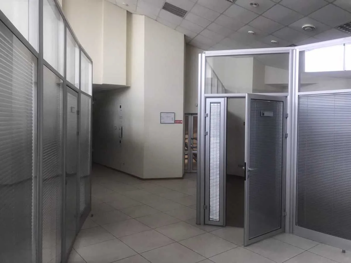 довгострокова оренда офісне приміщення Рівне, 28000 грн./міс.
