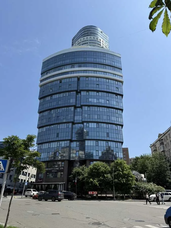 продаж торгові площі Київ, Печерський, 425000 $