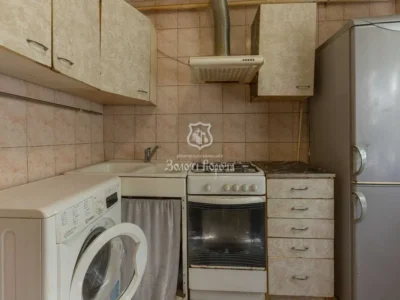 продаж 3-к квартира Київ, Дніпровський, 61000 $