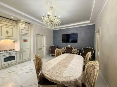 продаж 3-к квартира Свалявський, Свалява, 132989 $
