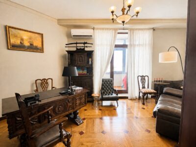 Стильна 145 м², Центр, Пирогова 6А, паркінг Золоті Ворота