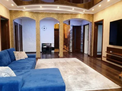 продаж 4-к квартира Київ, Дарницький, 200000 $