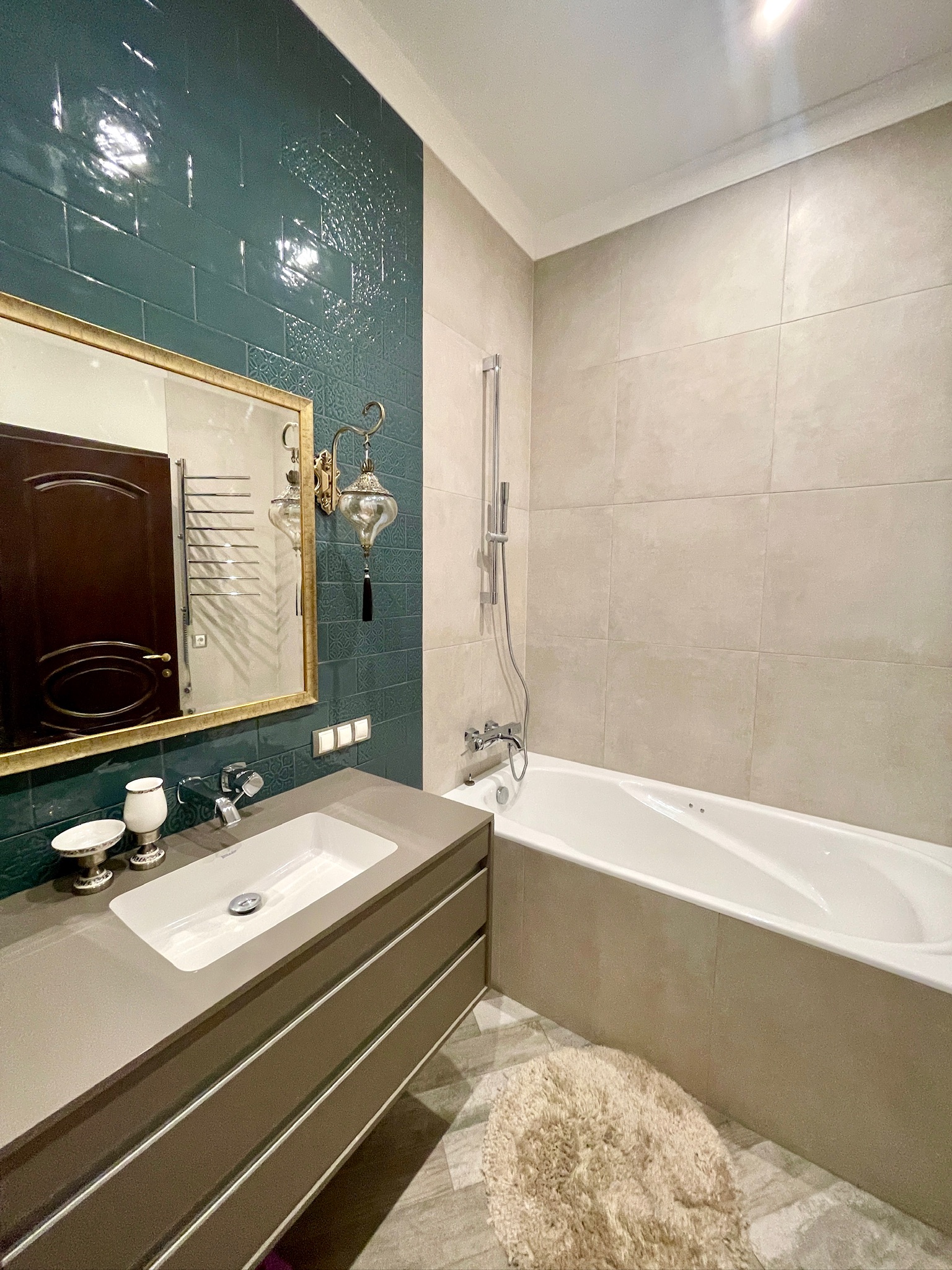 Стильна 145 м², Центр, Пирогова 6А, паркінг Золоті Ворота