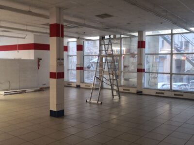 м. Київ, вул. Голего, 7, приміщення в ТЦ 150 м2