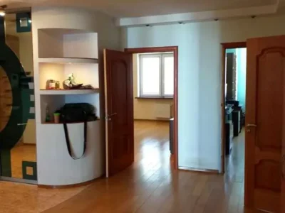 продаж 3-к квартира Київ, Дніпровський, 174900 $