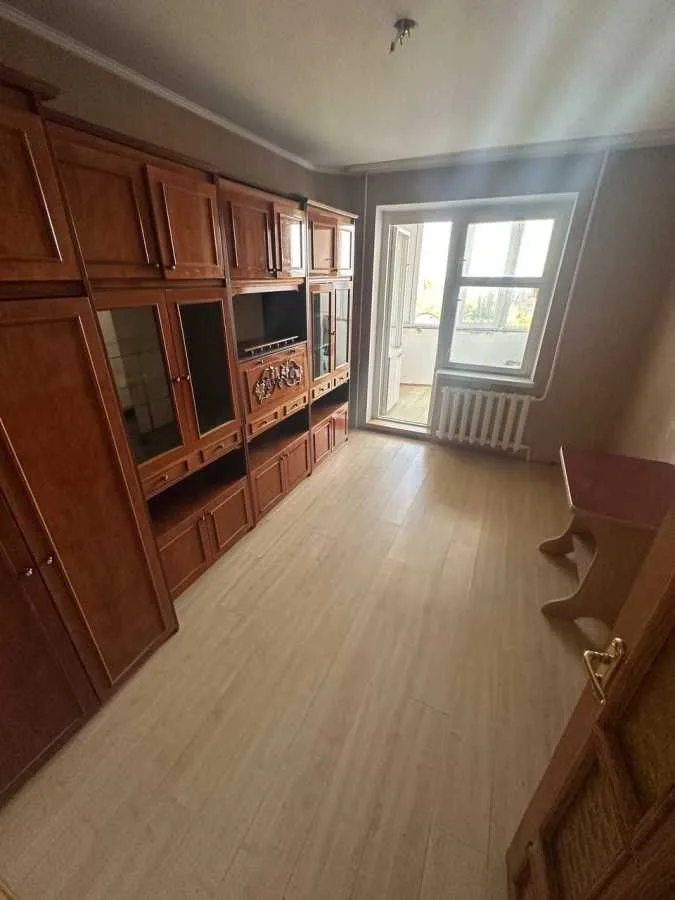 продаж 3-к квартира Рівне, 56000 $