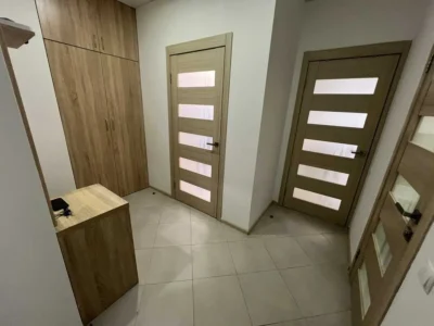 довгострокова оренда 1-к квартира Броварський, Бровари, 15000 грн./міс.