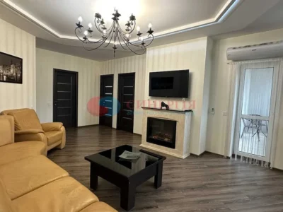 довгострокова оренда 4-к квартира Київ, Шевченківський, 35000 грн./міс.