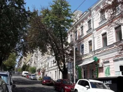 довгострокова оренда приміщення вільного призначення, будівлі Київ, Печерський, 7000 грн./міс.