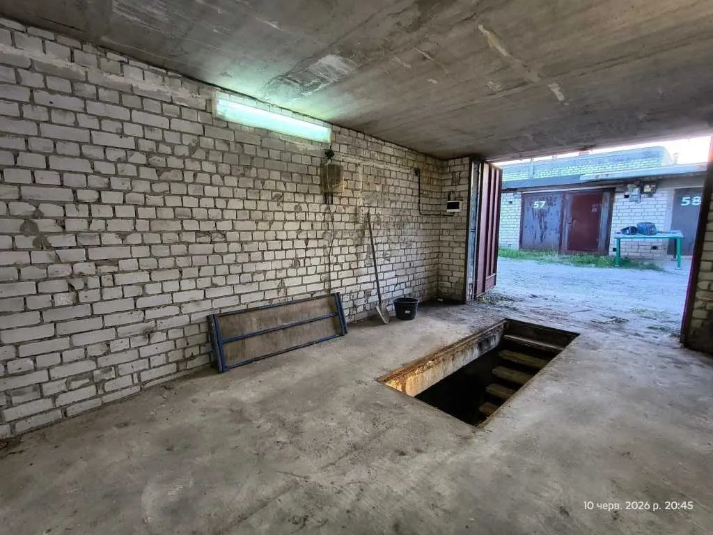 продаж окремий гараж Київ, Деснянський, 9500 $