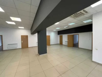 довгострокова оренда офісна будівля Київ, Дніпровський, 150000 грн./міс.