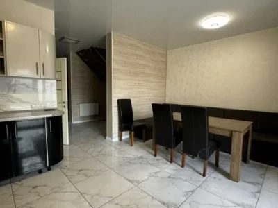 продаж 4-к таунхаус Білоцерківський, Біла Церква, 150000 $