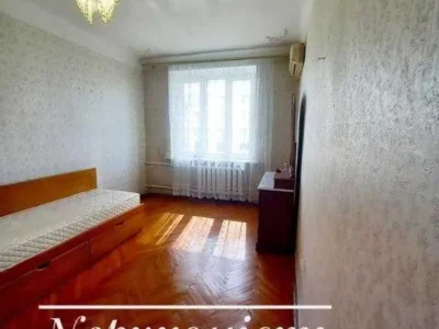 продаж 3-к квартира Київ, Печерський, 117000 $