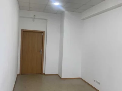 довгострокова оренда офісне приміщення Київ, Дніпровський, 7650 грн./міс.