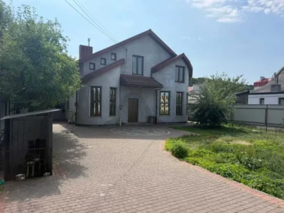 продаж 4-к будинок Львів, Шевченківський, 374999 $