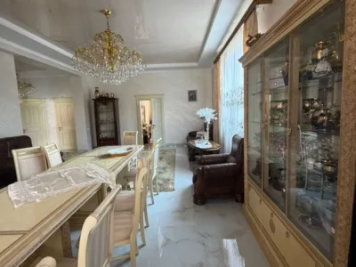 продаж 4-к будинок Львів, Шевченківський, 374999 $