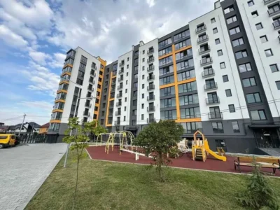 продаж 3-к квартира Івано-Франківськ, Вовчинець, 93000 $