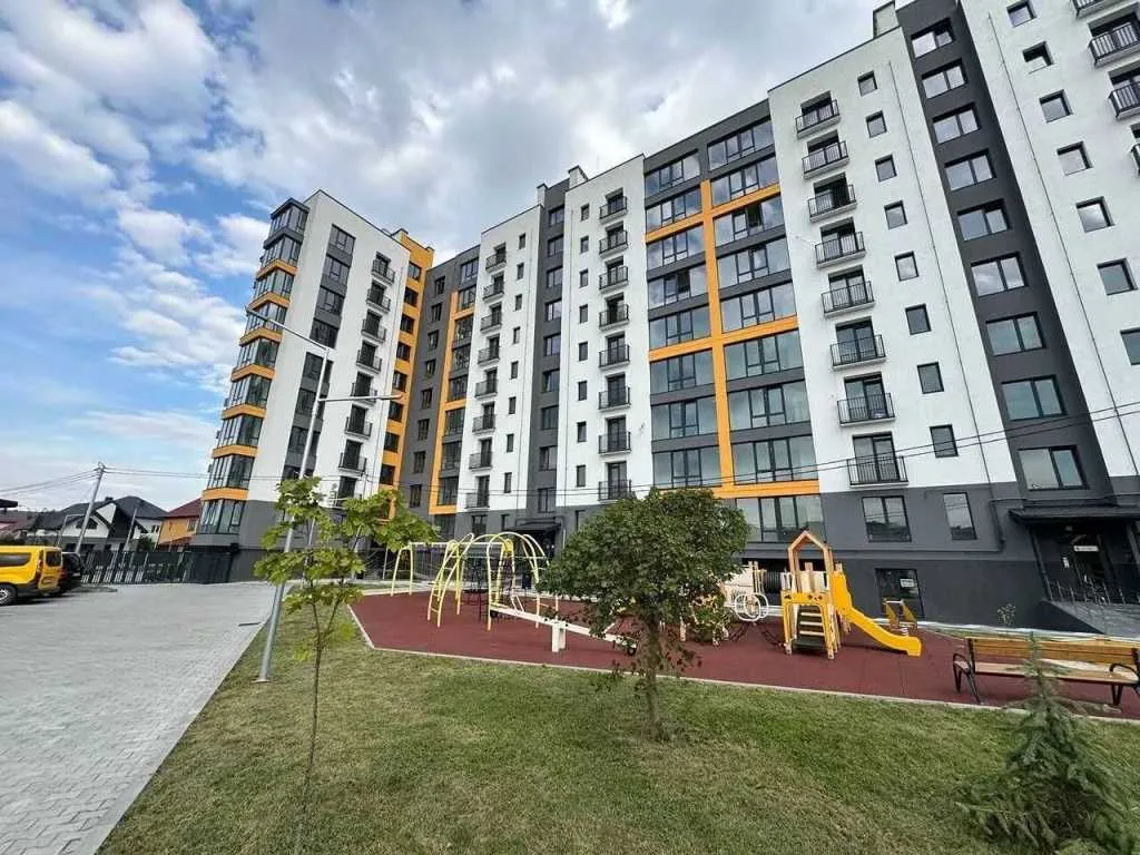 продаж 3-к квартира Івано-Франківськ, Вовчинець, 93000 $