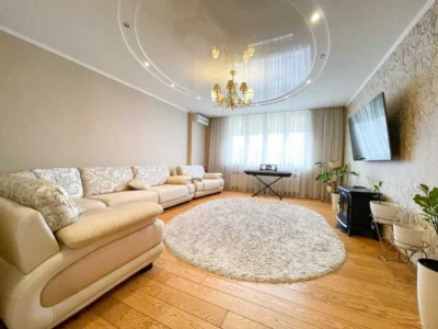 продаж 4-к квартира Київ, Дарницький, 200000 $