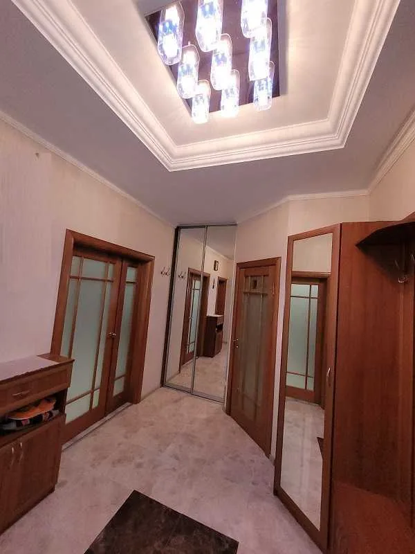 довгострокова оренда 3-к квартира Київ, Шевченківський, 32000 грн./міс.